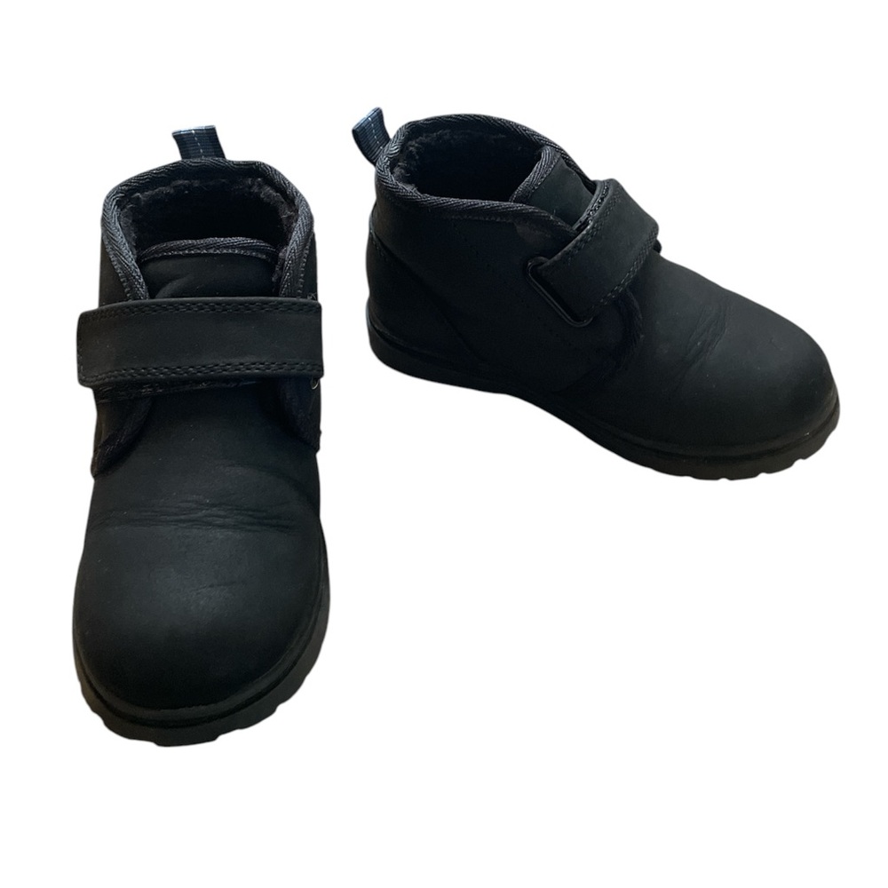 Cat & Jack fleece lined boots size 9